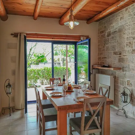 Lemon Tree With Private Pool *