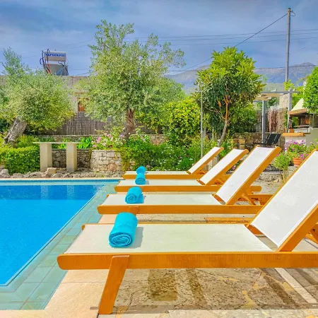 Lemon Tree With Private Pool Villa *