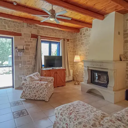 Lemon Tree With Private Pool Villa Fres