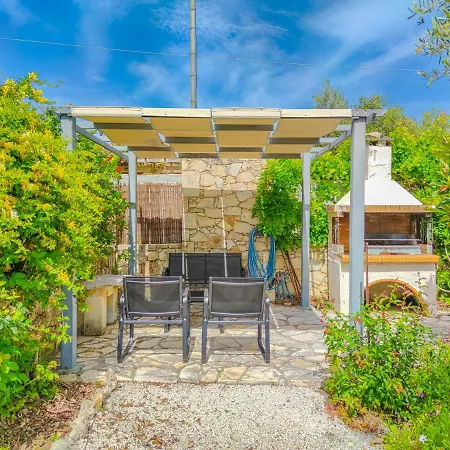 Villa Lemon Tree With Private Pool