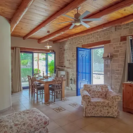 Lemon Tree With Private Pool * Fres